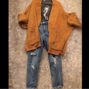 Urban Outfitters oversized orange sweater sz M